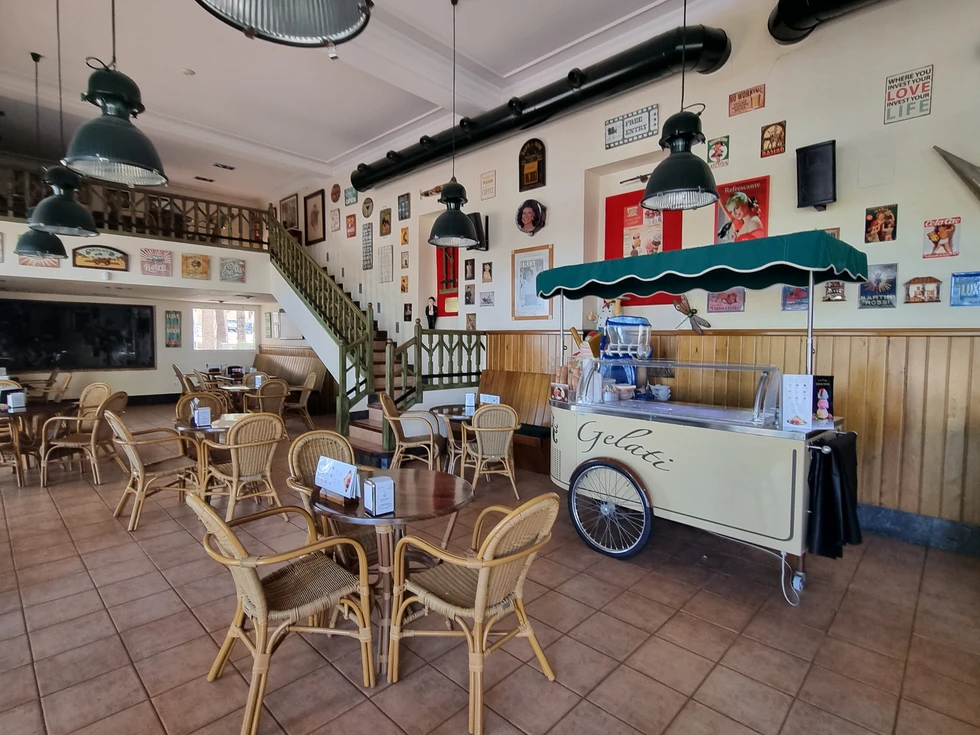 La única playa termal de Europa está en medio de un desierto en Murcia