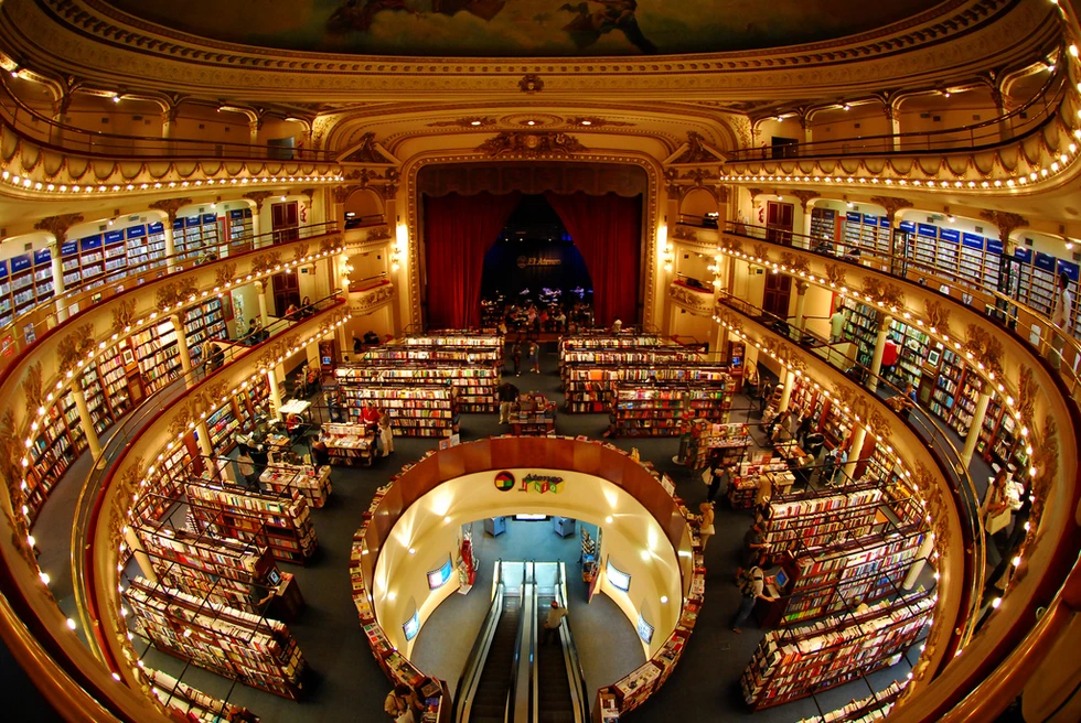 Un teatro reconvertido en librería en Buenos Aires