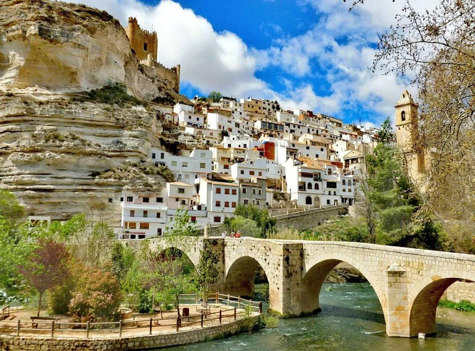 Alcalá del Júcar, un pintoresco pueblo español