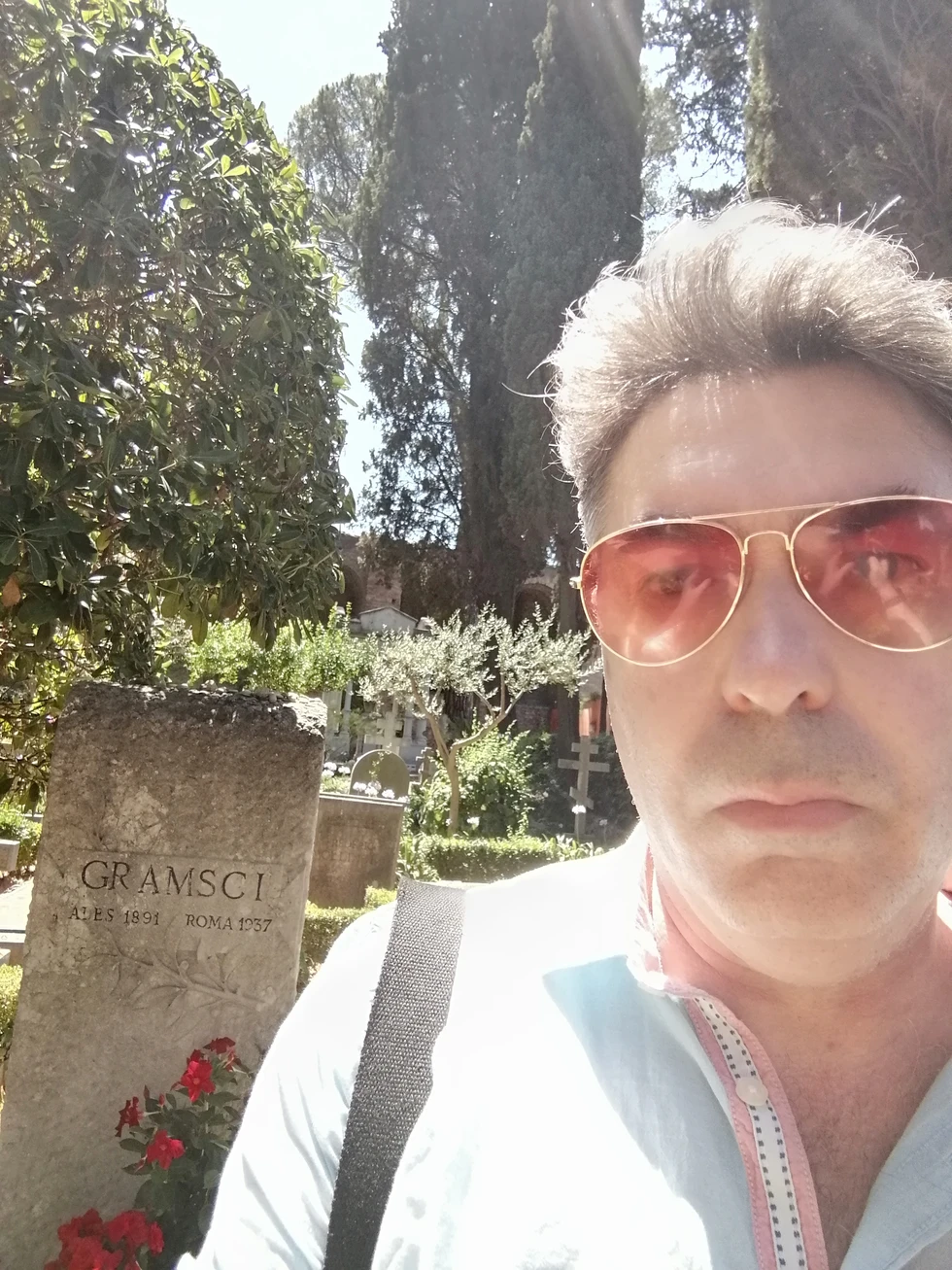 Crónicas claudinas en la librería