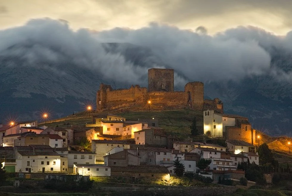 La leyenda maldita del pueblo de Trasmoz...
