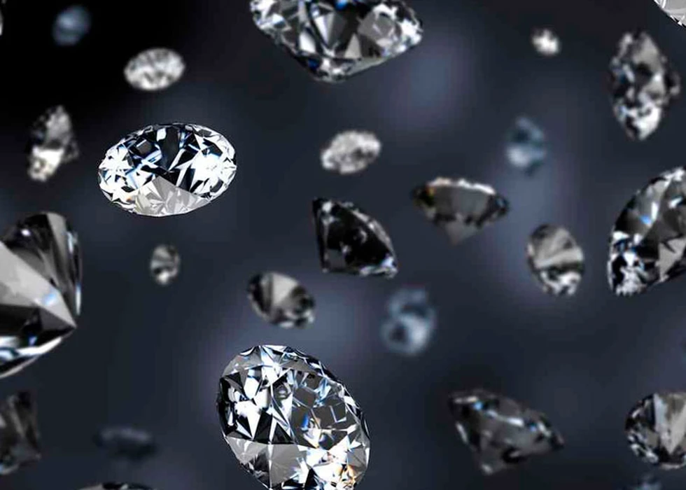 ¿SABÍAS QUE… científicos creen que, en planetas como Neptuno y Urano llueven diamantes?