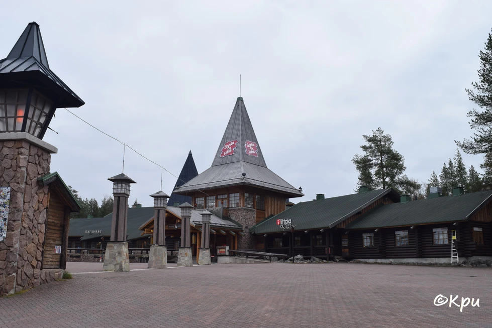 ¿Qué tal un paseo por la aldea de Santa Claus?