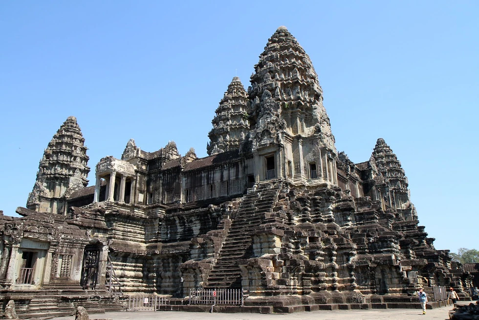 ¿Cuándo se construyó Angkor Wat?