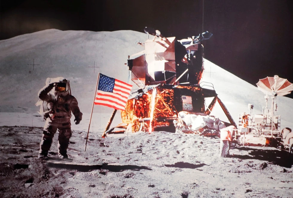 ¿Realmente el hombre llegó a la Luna?