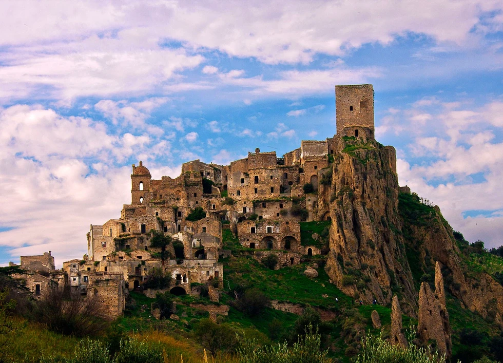 Craco, un inquietante pueblo fantasma en el sur de Italia