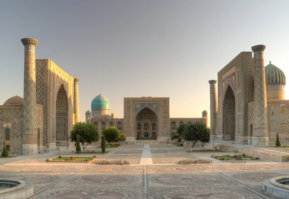 ¿Quién construyó Samarcanda?