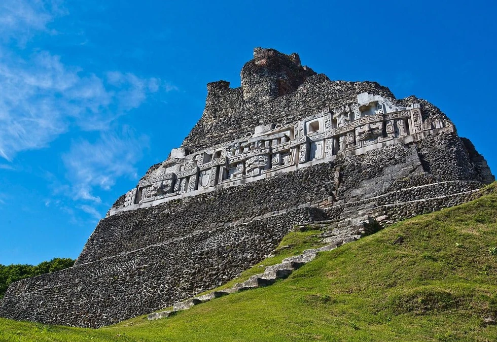 Xunantunich, una joya maya en Belice