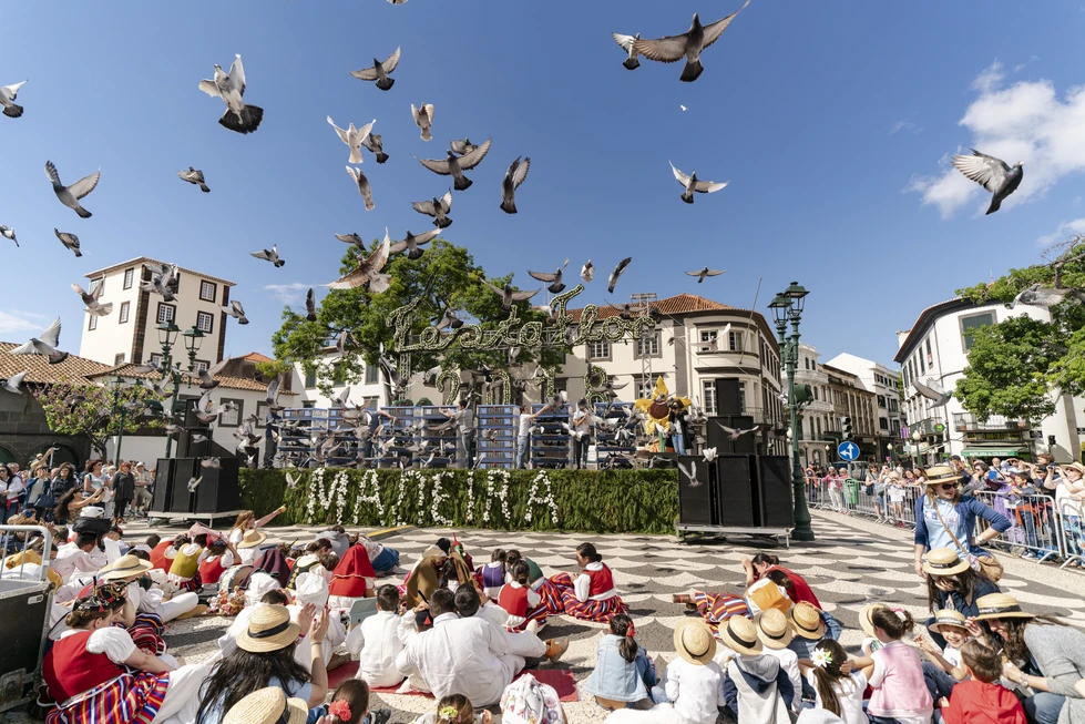 Madeira se llena de cultura, color y tradición con la Fiesta de la Flor