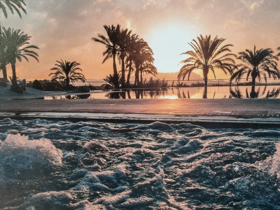 La única playa termal de Europa está en medio de un desierto en Murcia