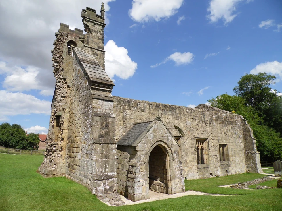 El pueblo donde mutilaban y quemaban cadáveres para evitar que saliesen de sus tumbas...