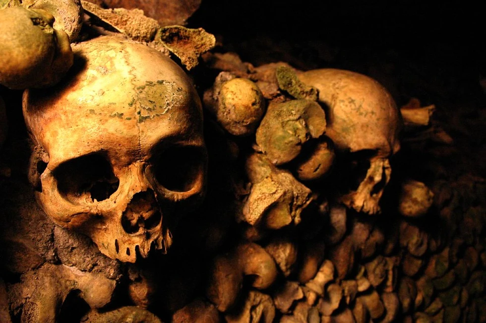 ¿Quién construyó las Catacumbas de París?