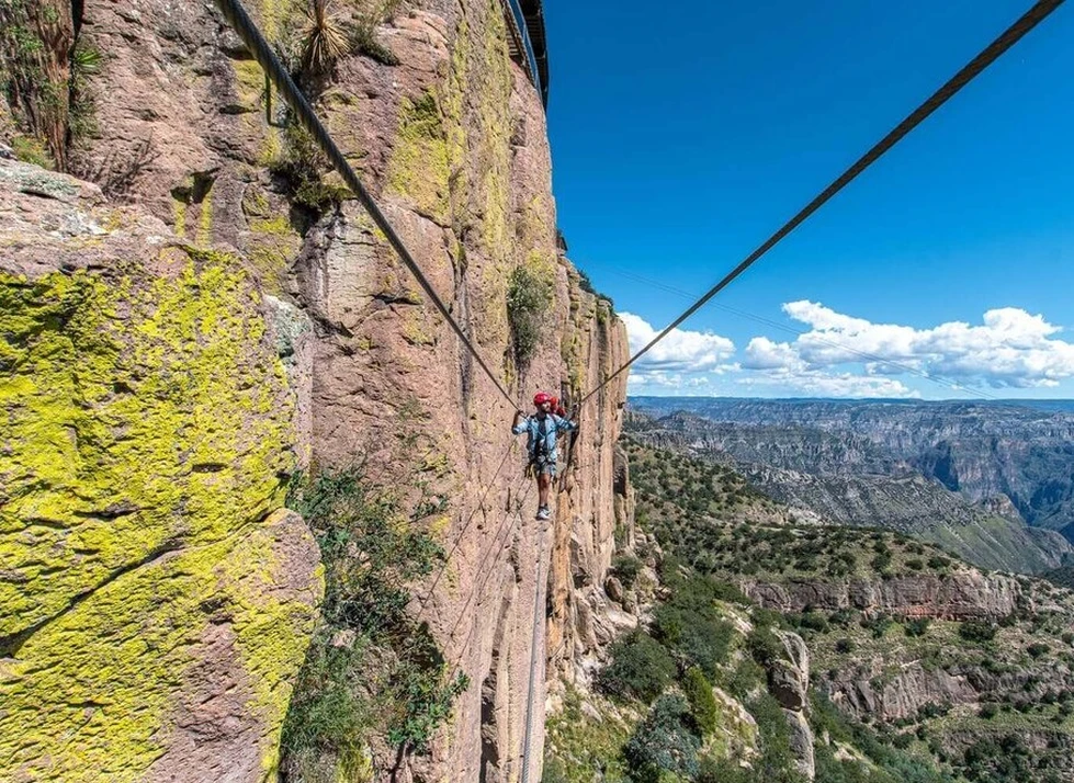 Vía ferrata de las Barrancas del Cobre, una actividad apasionante