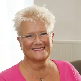 marion van de coolwijk auteursfoto.jpeg