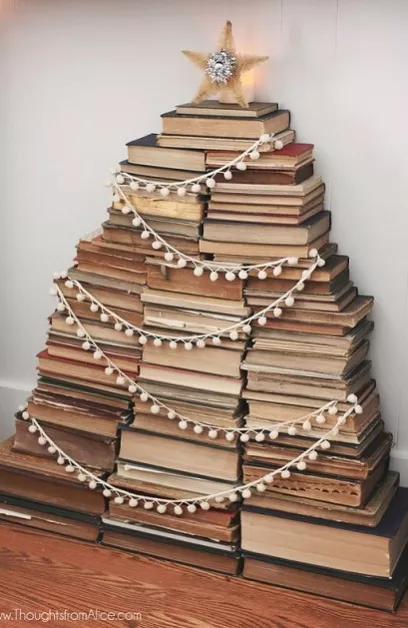 Book christmas tree