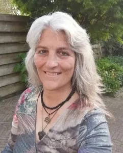 De omslag afbeelding van het boek 5 jaar ThrillZone: de favoriete thrillers van onze recensenten - Renate