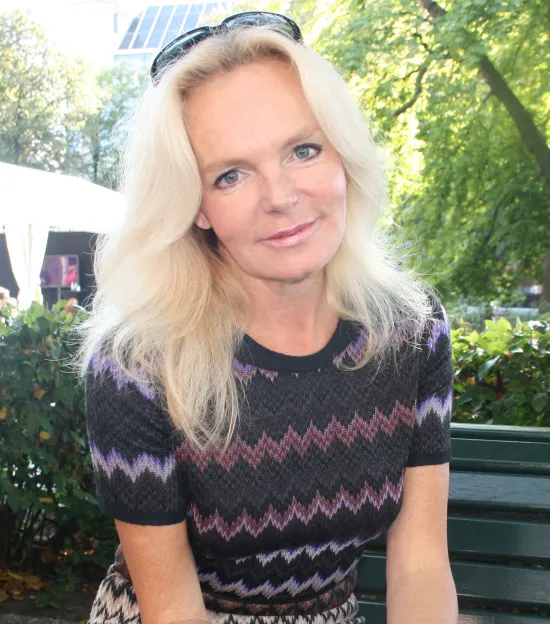 Lucinda Riley Copyright Catherine Gonsholt Ighanian.jpg