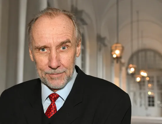 Hakan Nesser.jpg