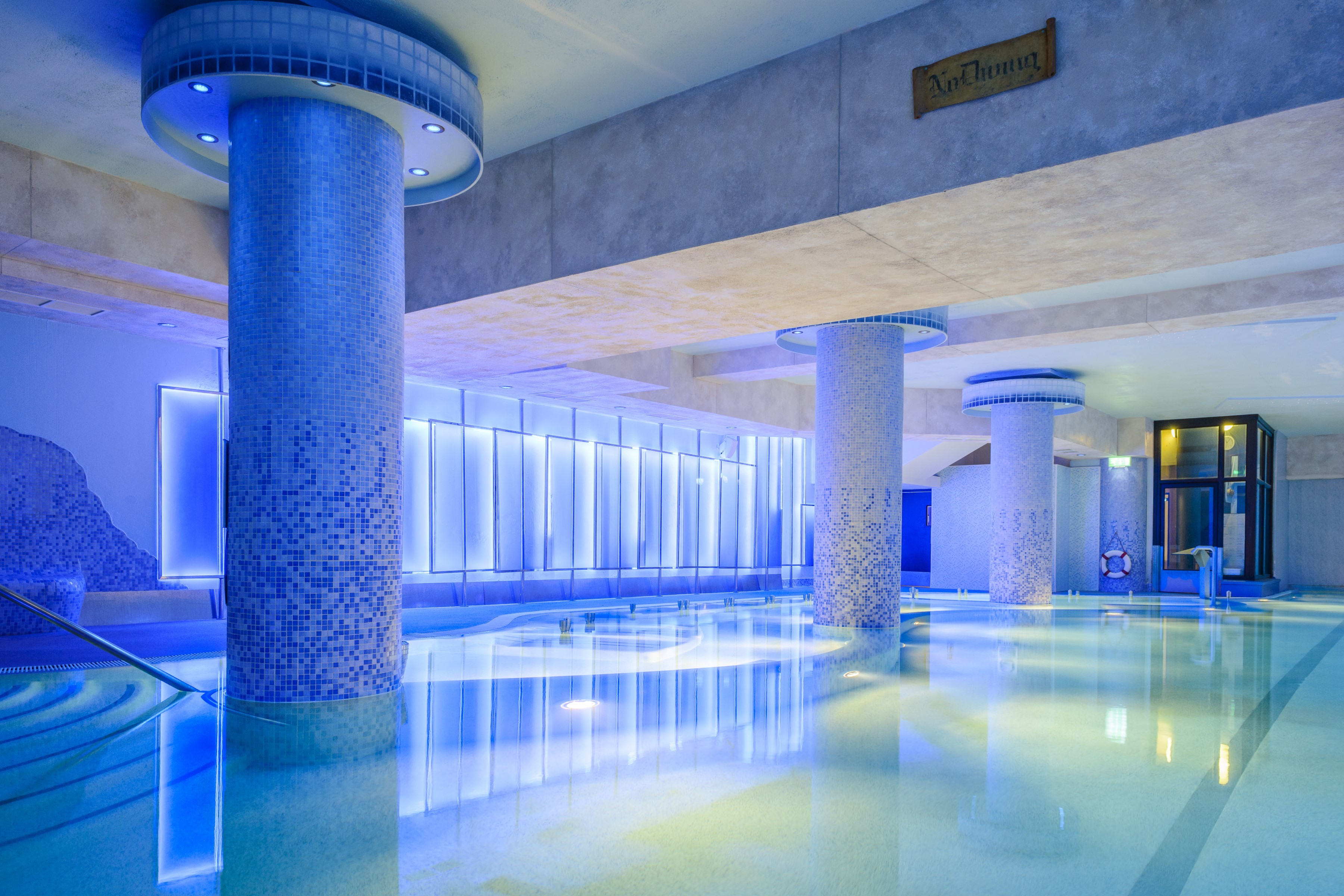 Sandymount Photo Gallery West Wood Club