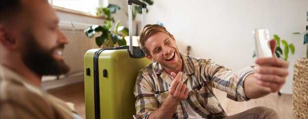 Practice Gratitude on the Road: A 5-Minute Reflection Habit