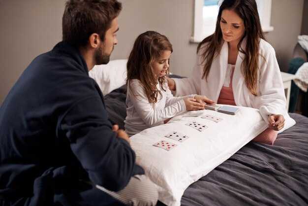 Disposizioni delle stanze per quattro persone: due letti queen, divano letto o opzioni letto aggiuntivo