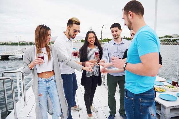 Carnival Cheers Drink Package – Will It Save You Money on Your Next Cruise?