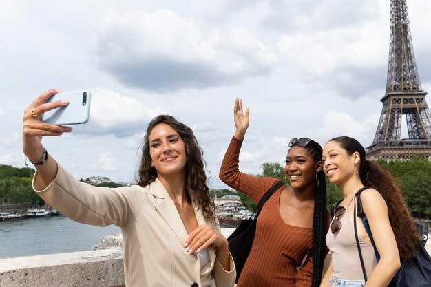 Cultural Tourism in Paris – The Essentials – Museums, Landmarks & Local Experiences