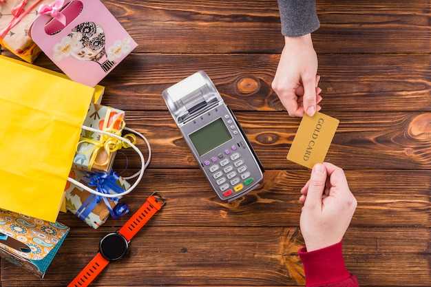 Come guadagnare punti fedeltà con una carta di debito co-branded