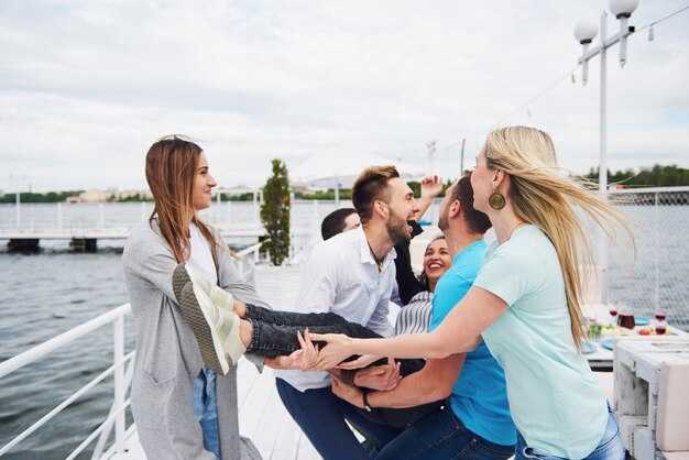 Norwegian Cruise Line - Gemiler ve Seyahat Programları Hakkında Eksiksiz Rehberiniz
