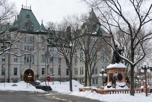 Průvodce pobytem – Hrad, ledový hotel, klášter a 5 slavných hotelů v Quebec City