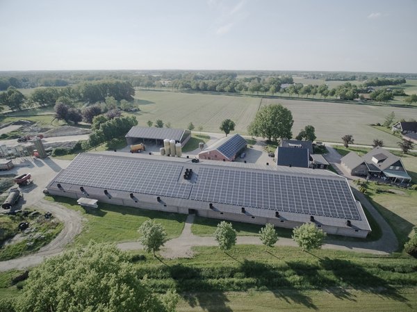 zakelijk zonnepanelen financieren bij ZonnepanelenDelen